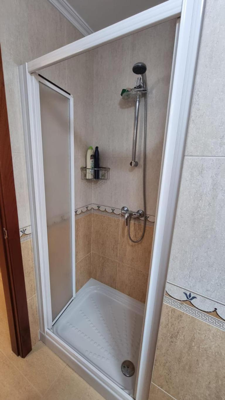 Apartamento 1 Dormitorio 4 Personas En El Grove O Grove Exterior foto